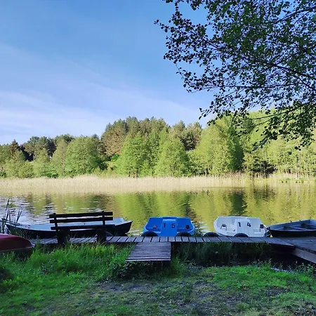 Feriehus U Rybaka Na Mazurach Z Basenem