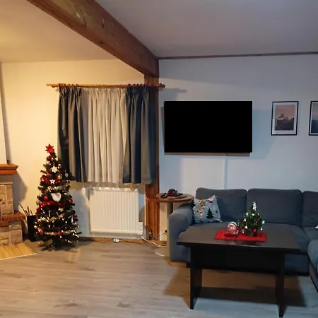 Holiday home U Rybaka Na Mazurach Z Basenem Guzowy Piec